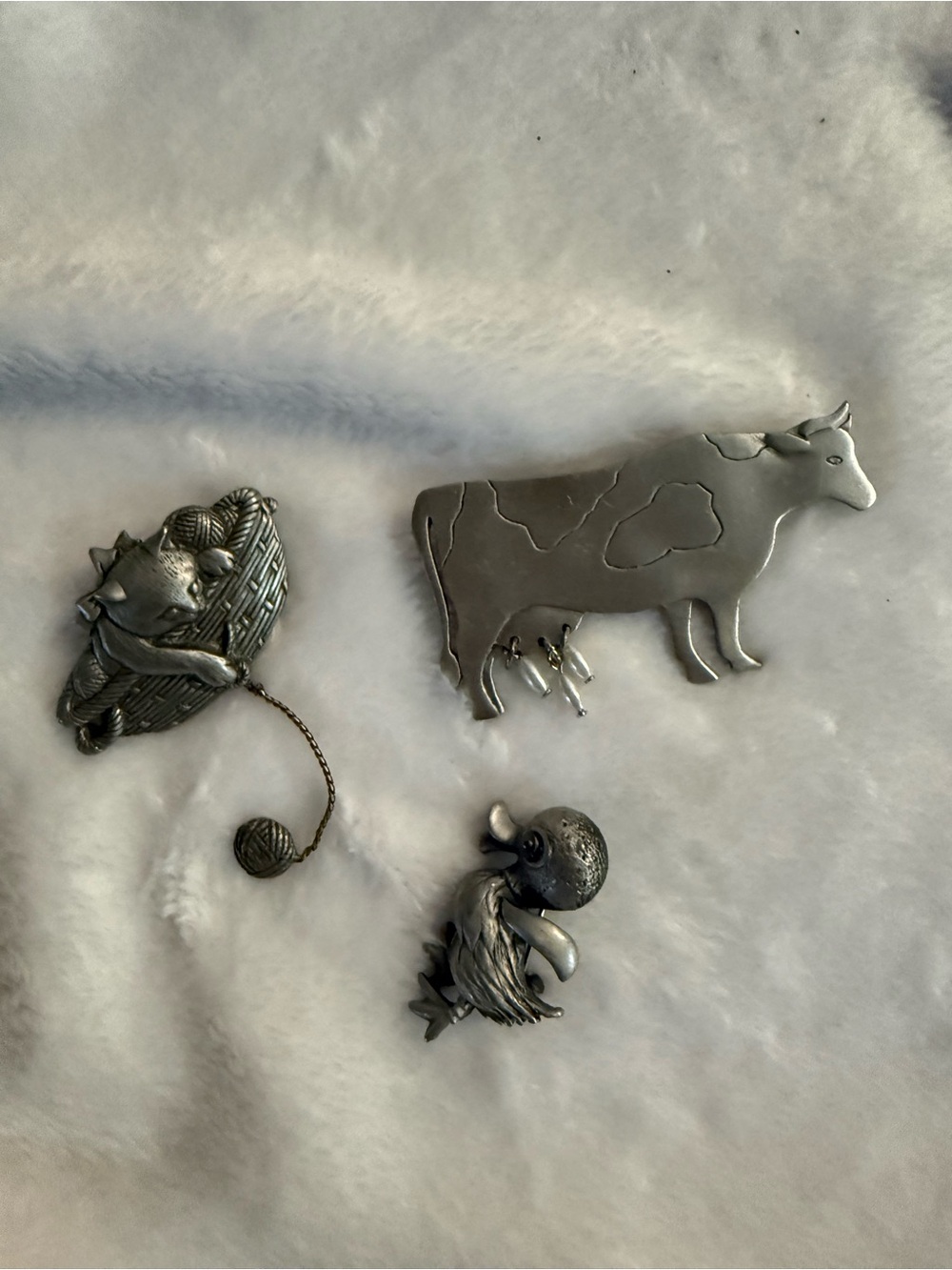 Pewter jj Silver Animal Brooch Set - Cow, Cat in Basket, Bird - Home Accents